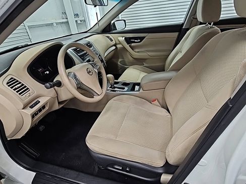 Used 2015 Nissan Altima 2.5 S w/ Power Driver Seat Package image 10