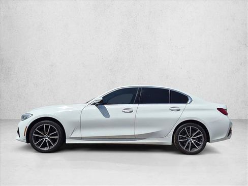 Used 2020 BMW 330i Sedan w/ Convenience Package RWD image 4