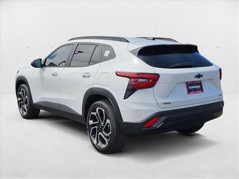 New 2026 Chevrolet Trax RS w/ Driver Confidence Package image 9