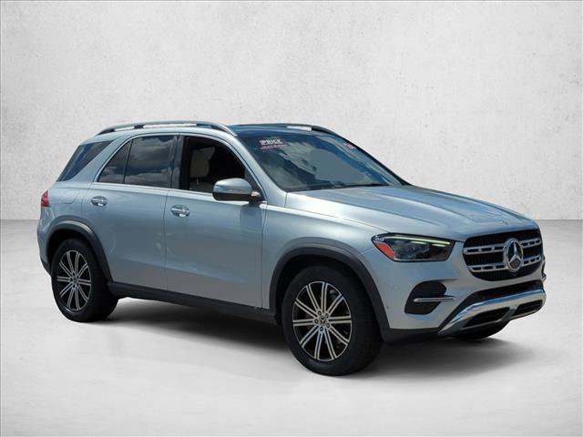 Used 2024 Mercedes-Benz GLE 350 4MATIC image 3