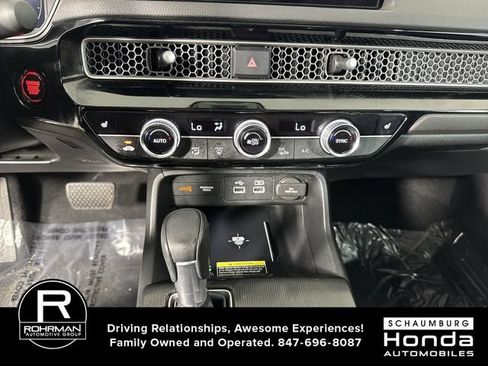 Used 2024 Honda Civic Touring image 9