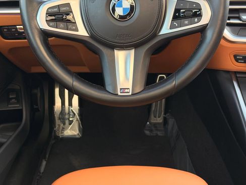 Used 2022 BMW 330i Sedan w/ M Sport Package RWD image 39