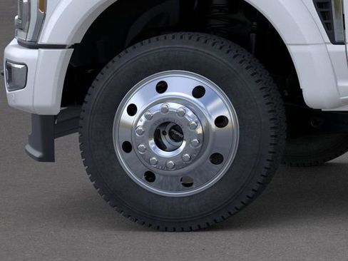 New 2026 Ford F450 Platinum w/ Platinum Plus Package image 19