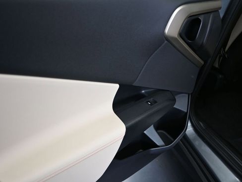 Used 2025 BMW X3 xDrive30i w/ Premium Package image 17