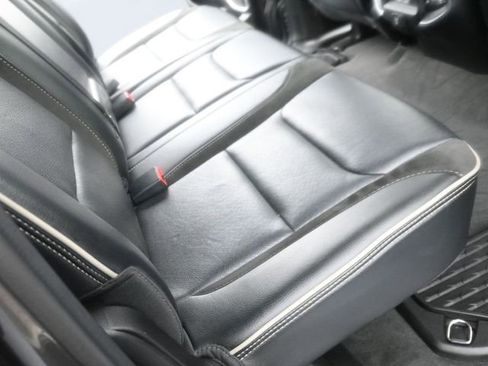 Used 2022 RAM 1500 Laramie image 31