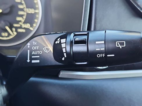 Used 2024 Mitsubishi Outlander SE image 28