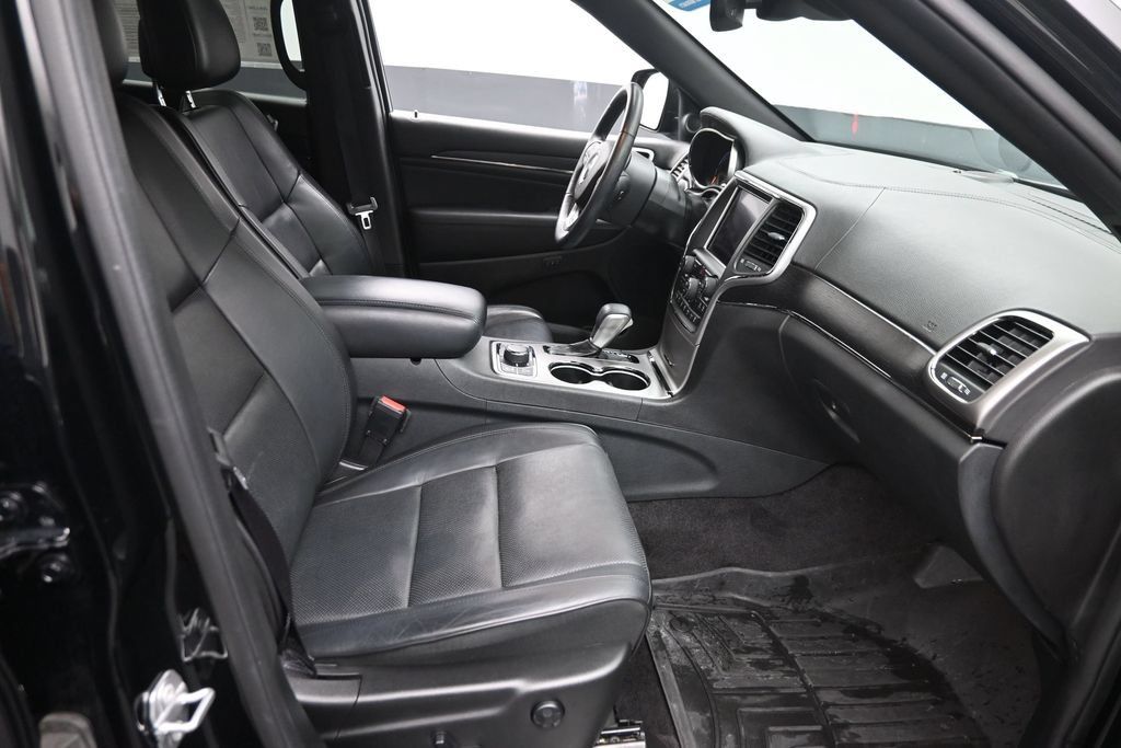 Used 2018 Jeep Grand Cherokee High Altitude AWD/4WD image 16