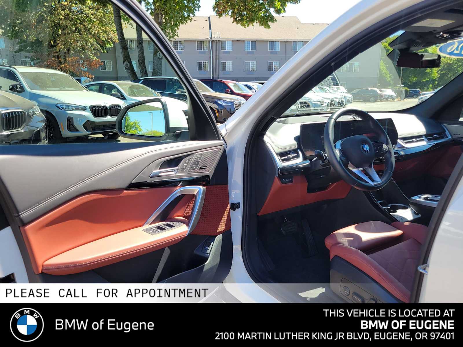 Used 2026 BMW X1 xDrive28i w/ Technology Package AWD/4WD image 23