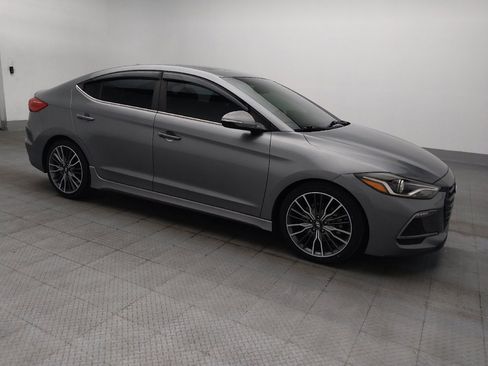 Used 2018 Hyundai Elantra Sport FWD image 11
