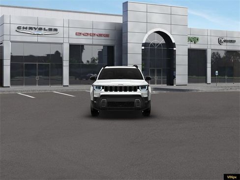 New 2026 Jeep Cherokee Laredo image 12