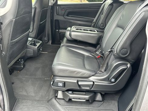 Used 2024 Honda Odyssey EX-L image 18