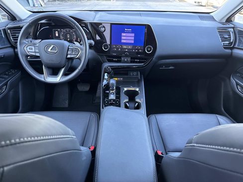 Certified 2025 Lexus NX 250 FWD w/ Premium Package image 16