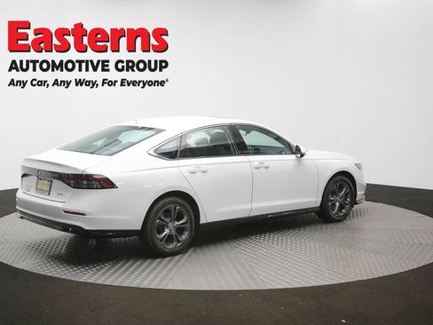 Used 2025 Honda Accord EX-L image 42