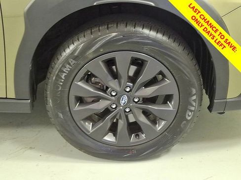 Used 2025 Subaru Outback Onyx Edition AWD/4WD image 9