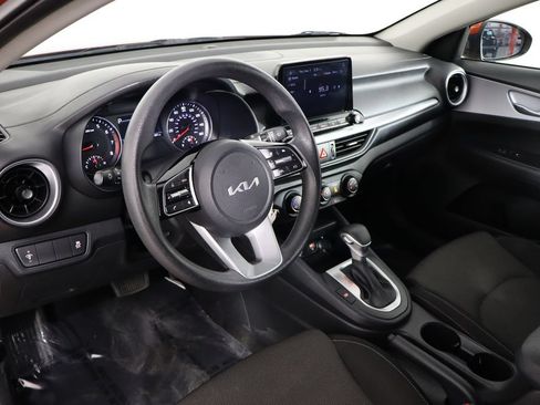 Used 2024 Kia Forte LXS FWD image 24