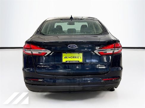 Used 2020 Ford Fusion SE image 6