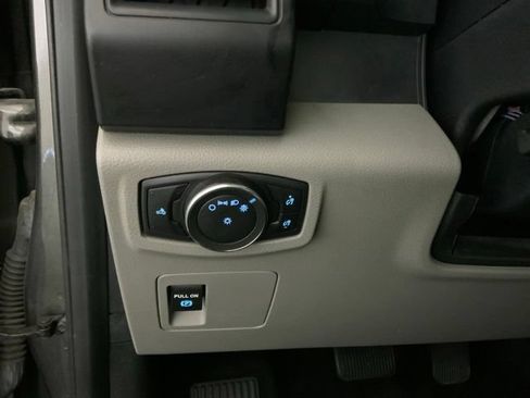 Used 2017 Ford F150 XL w/ XL Power Equipment Group AWD/4WD image 23