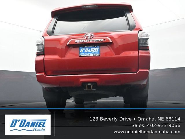 Used 2016 Toyota 4Runner SR5 Premium AWD/4WD image 11