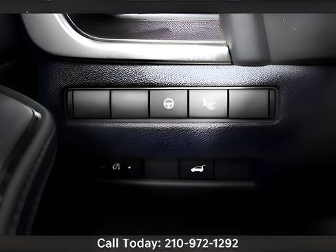 Used 2021 Nissan Rogue Platinum AWD/4WD image 16