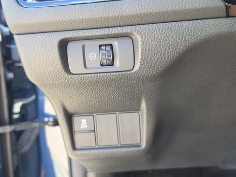 Used 2025 Honda Civic Sport image 28