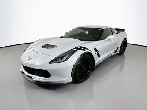 Used 2019 Chevrolet Corvette Grand Sport image 1
