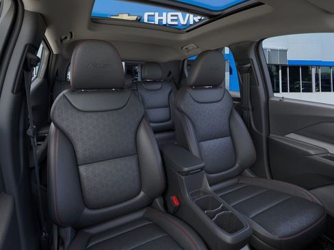 New 2027 Chevrolet Bolt RS w/ Technology Package FWD image 16