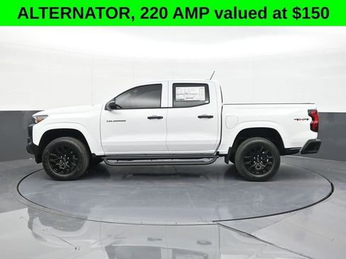 New 2026 Chevrolet Colorado W/T w/ WT Custom Package AWD/4WD image 10