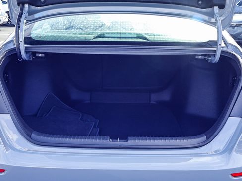 Used 2025 Honda Accord Sport image 16