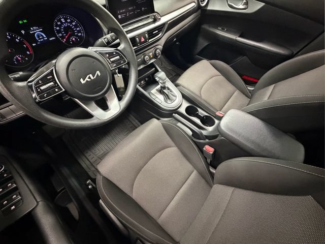 Used 2023 Kia Forte LXS FWD image 15