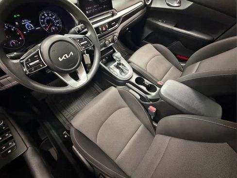 Used 2023 Kia Forte LXS FWD image 15
