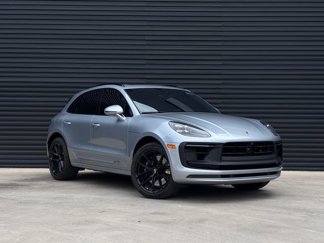 Certified 2026 Porsche Macan GTS AWD/4WD image 9