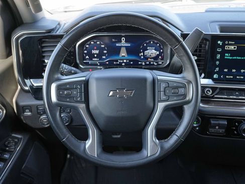 Used 2024 Chevrolet Silverado 1500 RST AWD/4WD image 30