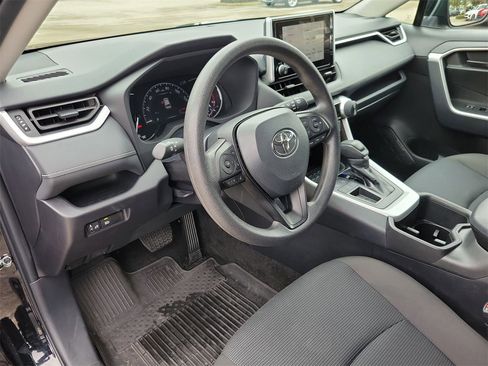 Used 2025 Toyota RAV4 LE image 15