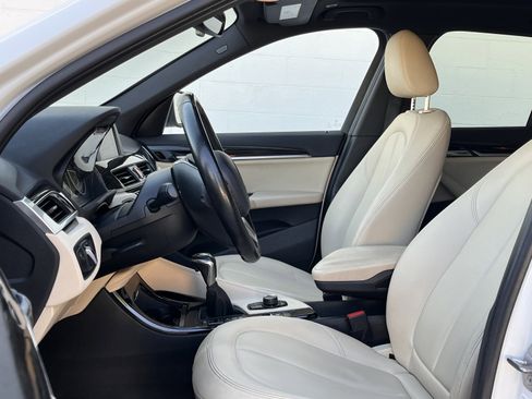 Used 2016 BMW X1 xDrive28i image 10