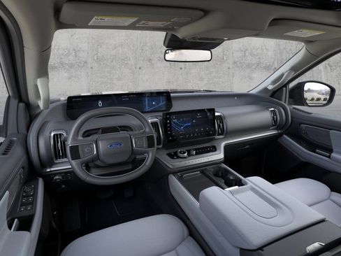 New 2026 Ford Expedition Platinum AWD/4WD image 9