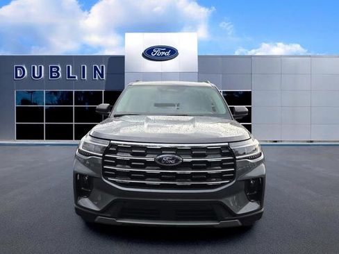 New 2026 Ford Explorer Active w/ Active Comfort Package AWD/4WD image 2
