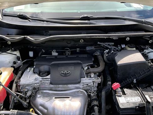 Used 2015 Toyota RAV4 XLE FWD image 30
