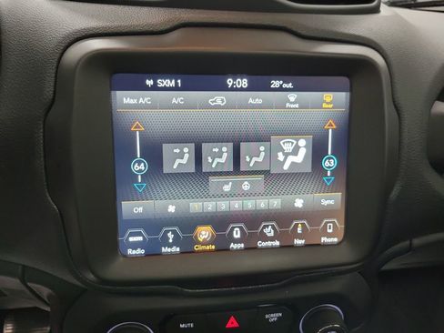 Used 2019 Jeep Renegade Limited w/ Quick Order Package 22P image 43