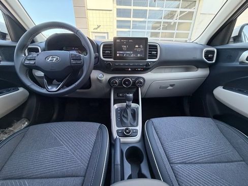 New 2026 Hyundai Venue SEL image 13