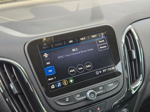 Certified 2024 Chevrolet Equinox RS image 17