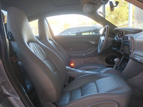 Used 2002 Porsche 911 Carrera image 32