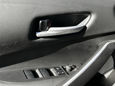Used 2023 Toyota Corolla SE image 21