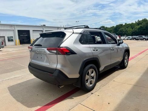 Used 2023 Toyota RAV4 XLE w/ Convenience Package FWD image 7