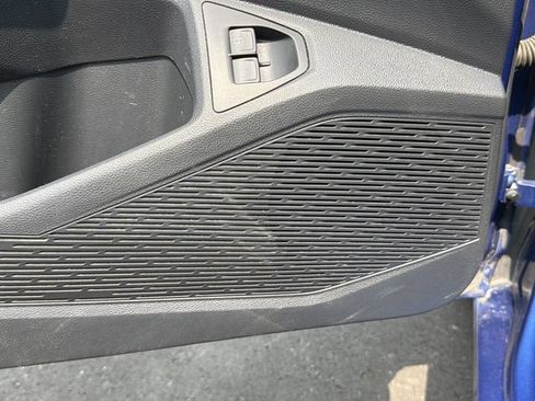Used 2024 Volkswagen Jetta SE FWD image 13