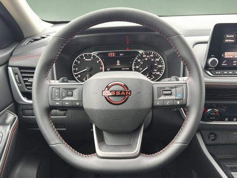 New 2026 Nissan Rogue SV AWD/4WD image 9
