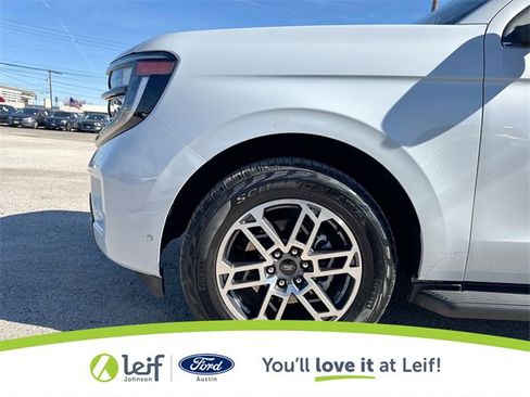 Used 2025 Ford Expedition Max Active image 23