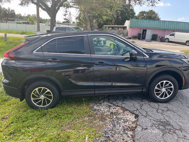 Used 2024 Mitsubishi Eclipse Cross ES AWD/4WD image 5