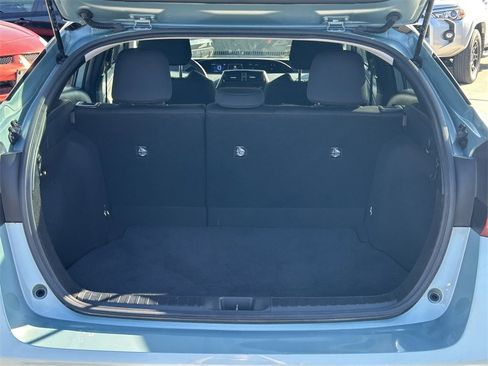Used 2022 Toyota Prius L Eco image 14