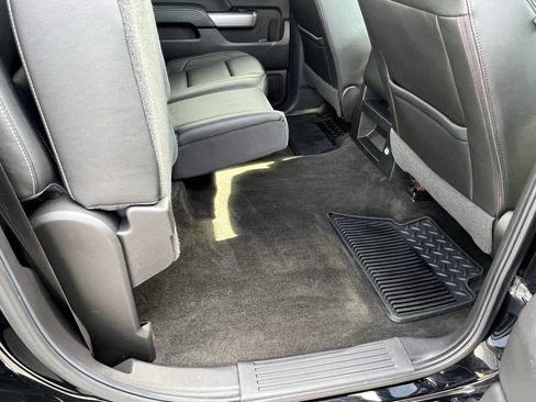 Used 2018 Chevrolet Silverado 1500 LT w/ All Star Edition image 16