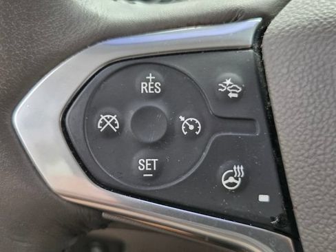 Used 2020 Chevrolet Traverse Premier FWD image 35
